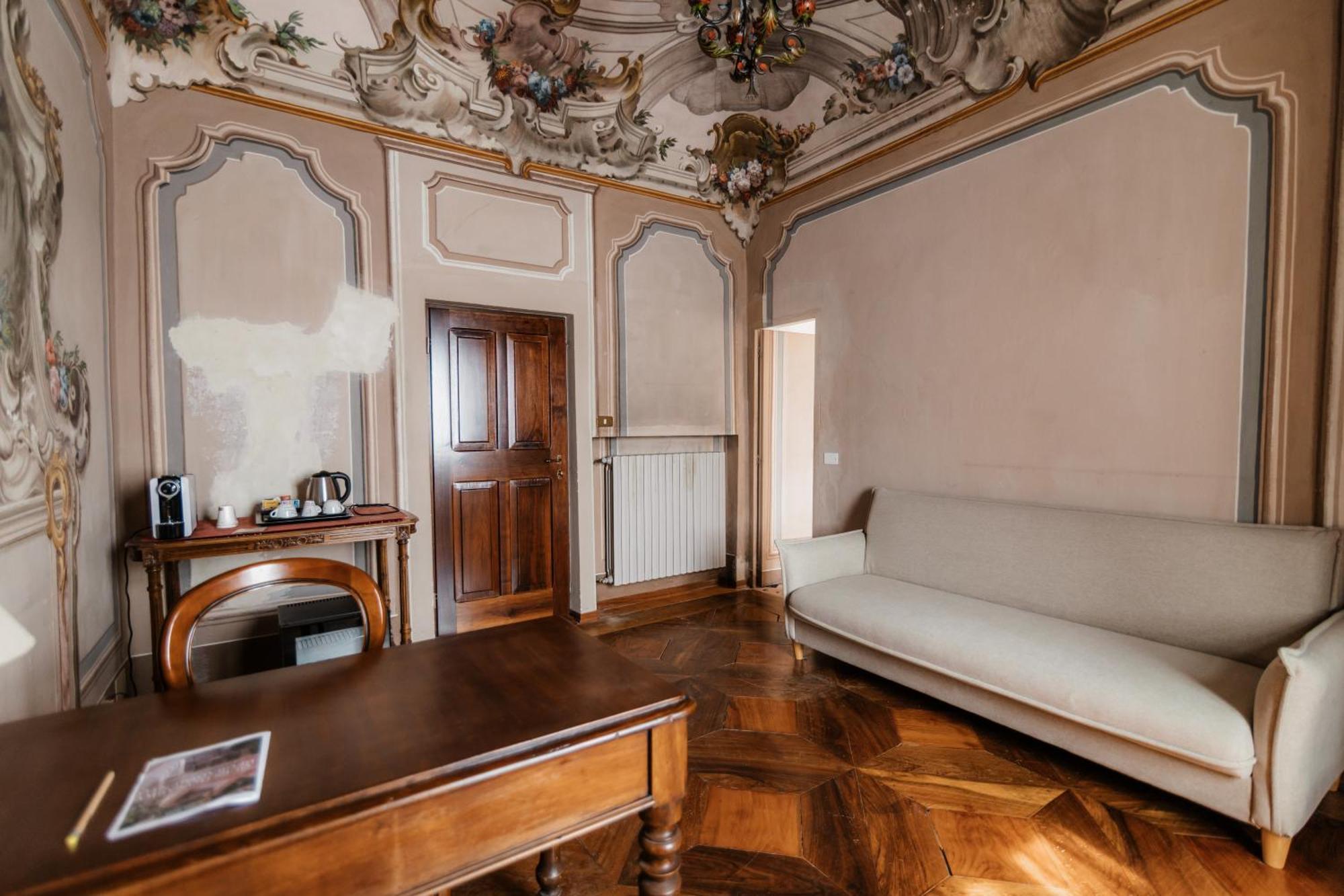 Casa Regina Montis Regalis Hotell Vicoforte Eksteriør bilde