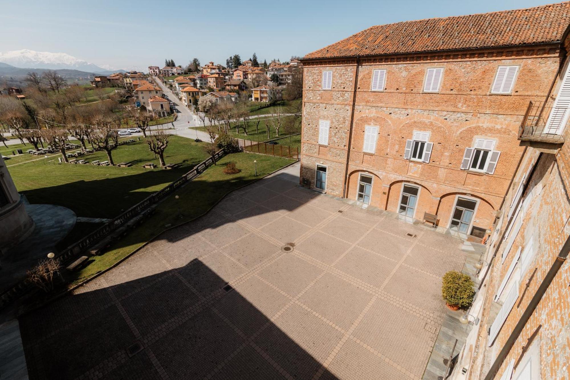 Casa Regina Montis Regalis Hotell Vicoforte Eksteriør bilde